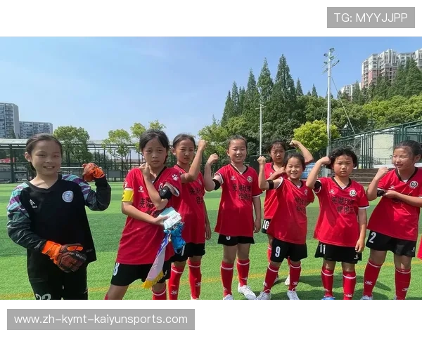 足球训练中的心理建设与技术融合